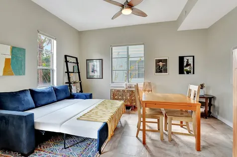 365 SE 6th Avenue Delray Beach FL 33483