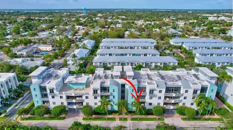 365 SE 6th Avenue Delray Beach FL 33483