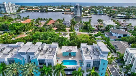 365 SE 6th Avenue Delray Beach FL 33483