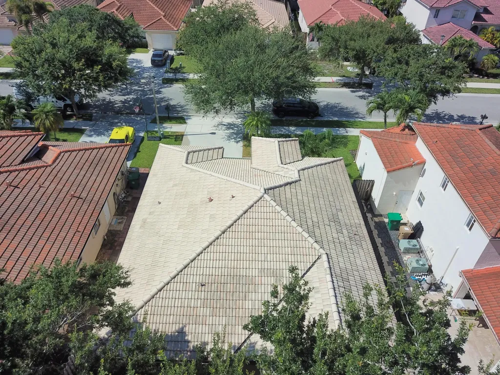 14013 N Cypress Cove Circle Davie FL 33325