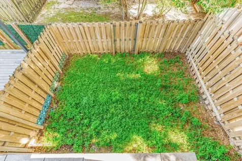4281 NW 76th Avenue Davie FL 33328