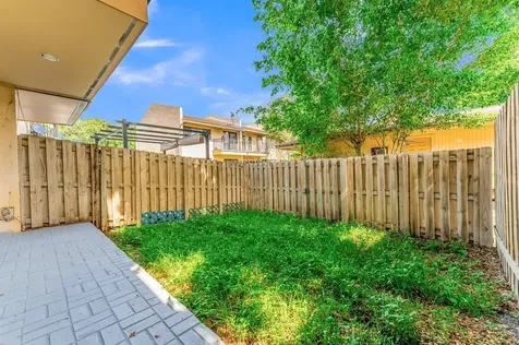 4281 NW 76th Avenue Davie FL 33328