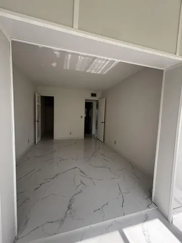 204 Salisbury I West Palm Beach FL 33417