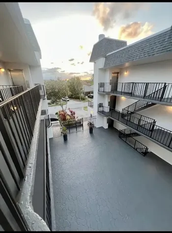 4013 N Ocean Drive N Lauderdale By The Sea FL 33308