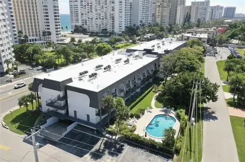 4013 N Ocean Drive N Lauderdale By The Sea FL 33308