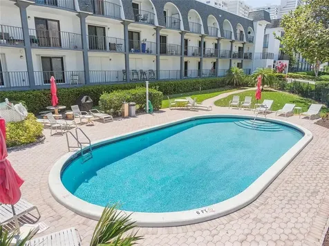 4013 N Ocean Drive N Lauderdale By The Sea FL 33308