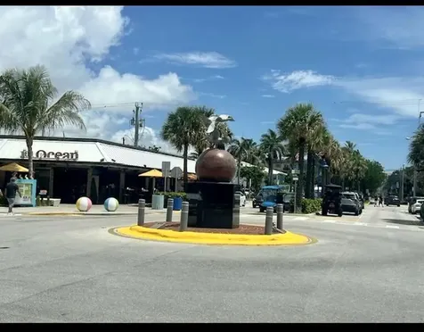 4013 N Ocean Drive N Lauderdale By The Sea FL 33308