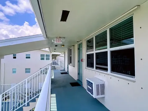 170 Horizons E Boynton Beach FL 33435