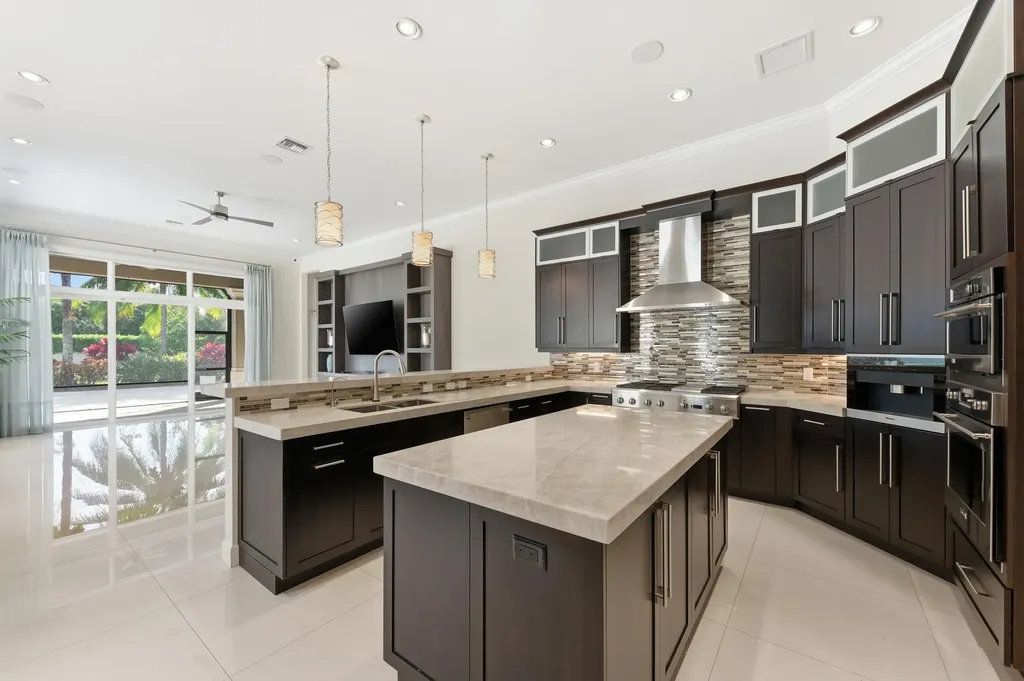 13550 Greentree Trail Wellington FL 33414