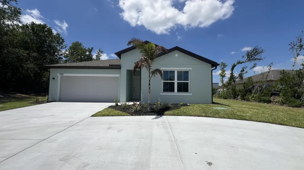 1782 SW Bayshore Boulevard Port St Lucie FL 34984