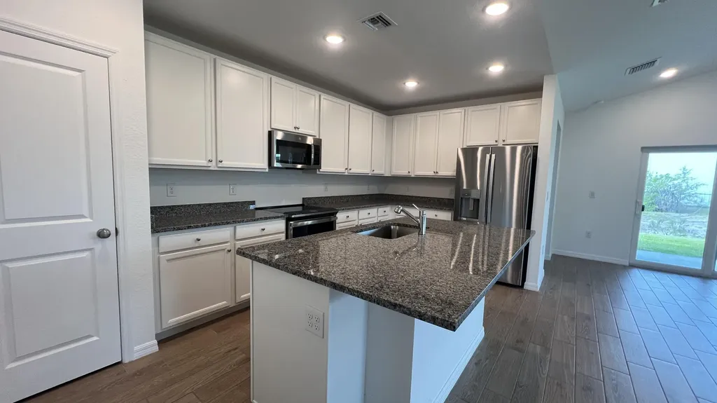 1782 SW Bayshore Boulevard Port St Lucie FL 34984