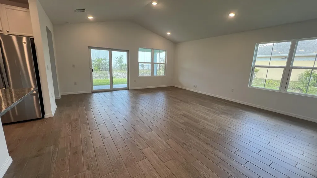 1782 SW Bayshore Boulevard Port St Lucie FL 34984