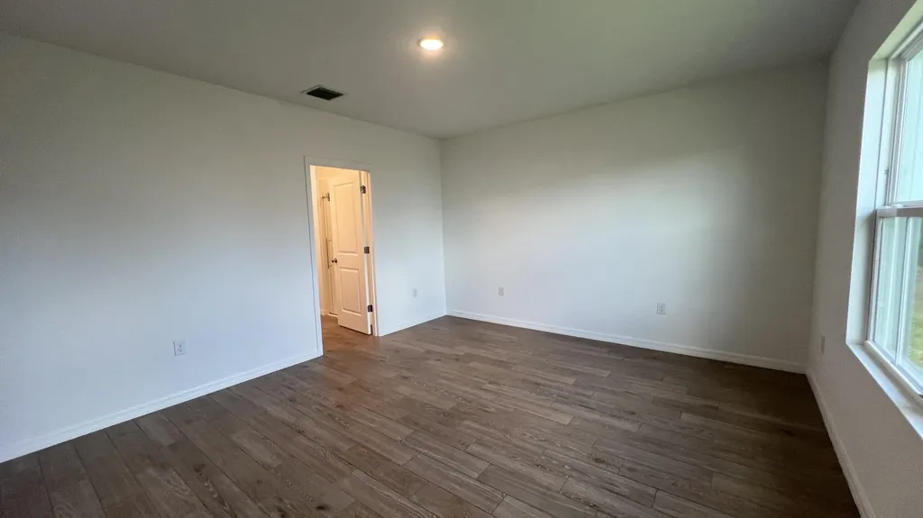 1782 SW Bayshore Boulevard Port St Lucie FL 34984