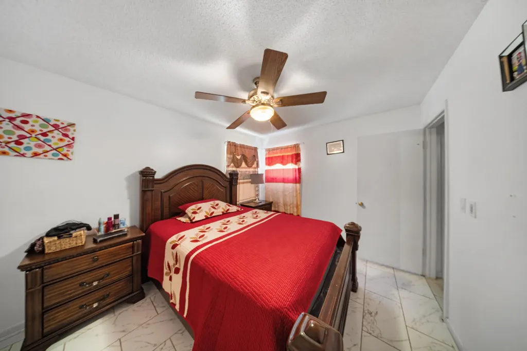 4255 Willow Pond Circle West Palm Beach FL 33417