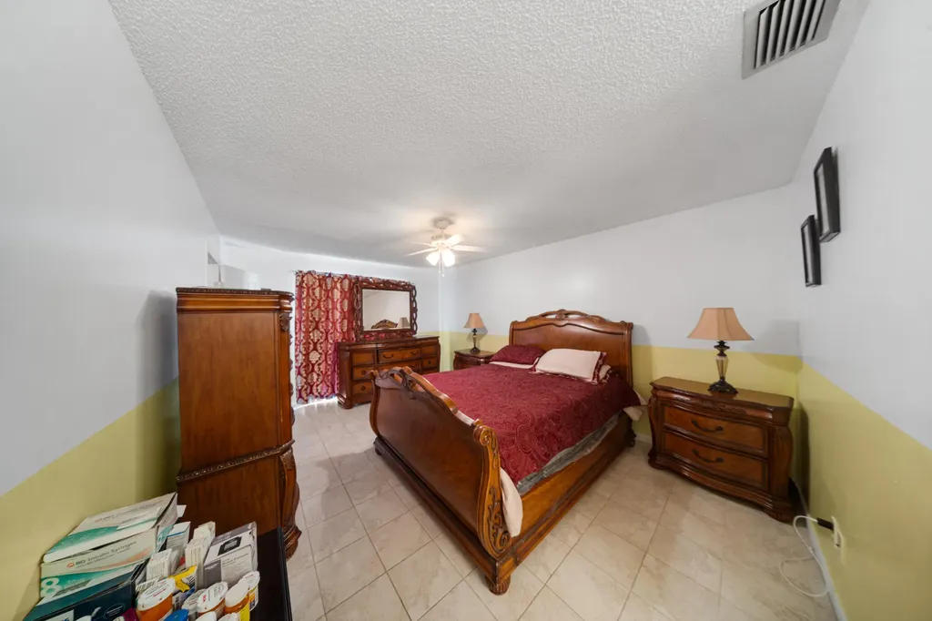 4255 Willow Pond Circle West Palm Beach FL 33417