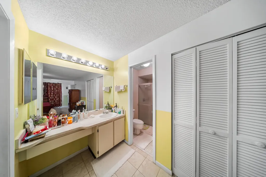 4255 Willow Pond Circle West Palm Beach FL 33417