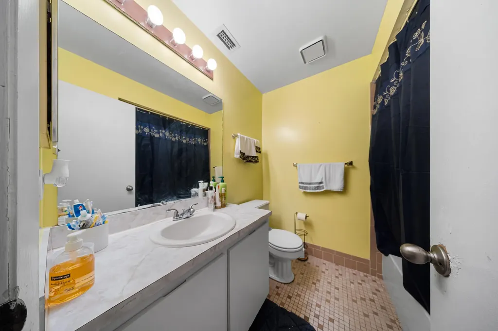 4255 Willow Pond Circle West Palm Beach FL 33417