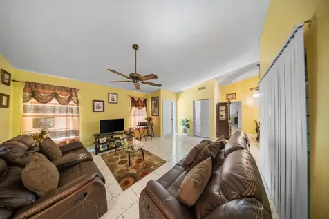 4255 Willow Pond Circle West Palm Beach FL 33417