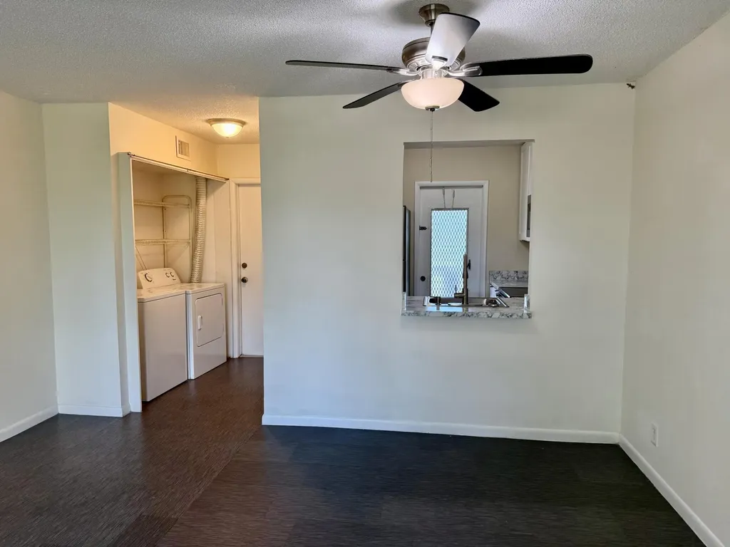 560 SE 2nd Avenue Deerfield Beach FL 33441