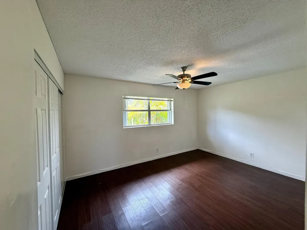 560 SE 2nd Avenue Deerfield Beach FL 33441