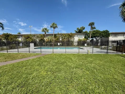 560 SE 2nd Avenue Deerfield Beach FL 33441