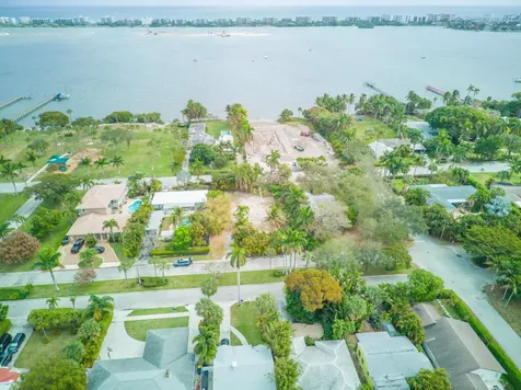 1118 S Palmway Lake Worth Beach FL 33460