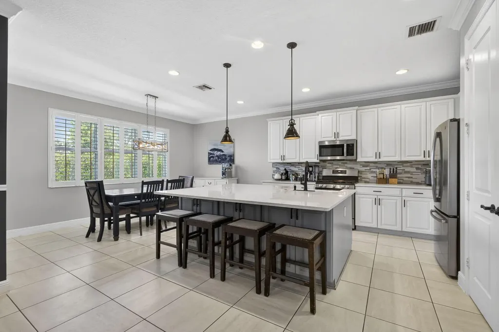 841 Wandering Willow Way Loxahatchee FL 33470