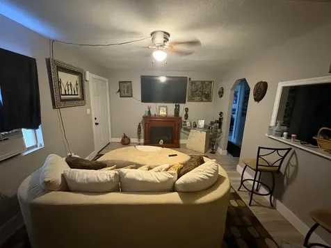 101 E 28th Street Riviera Beach FL 33404