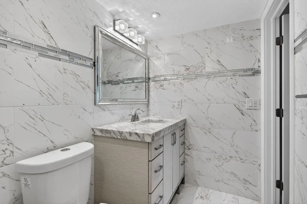 446 Richmond F Deerfield Beach FL 33442