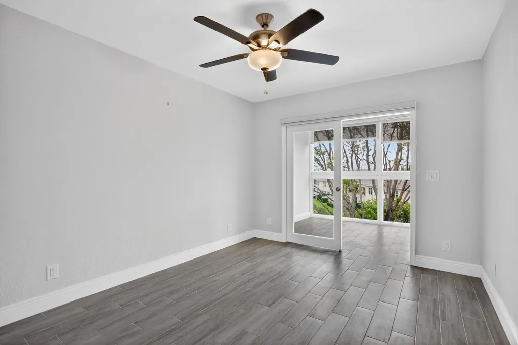 446 Richmond F Deerfield Beach FL 33442