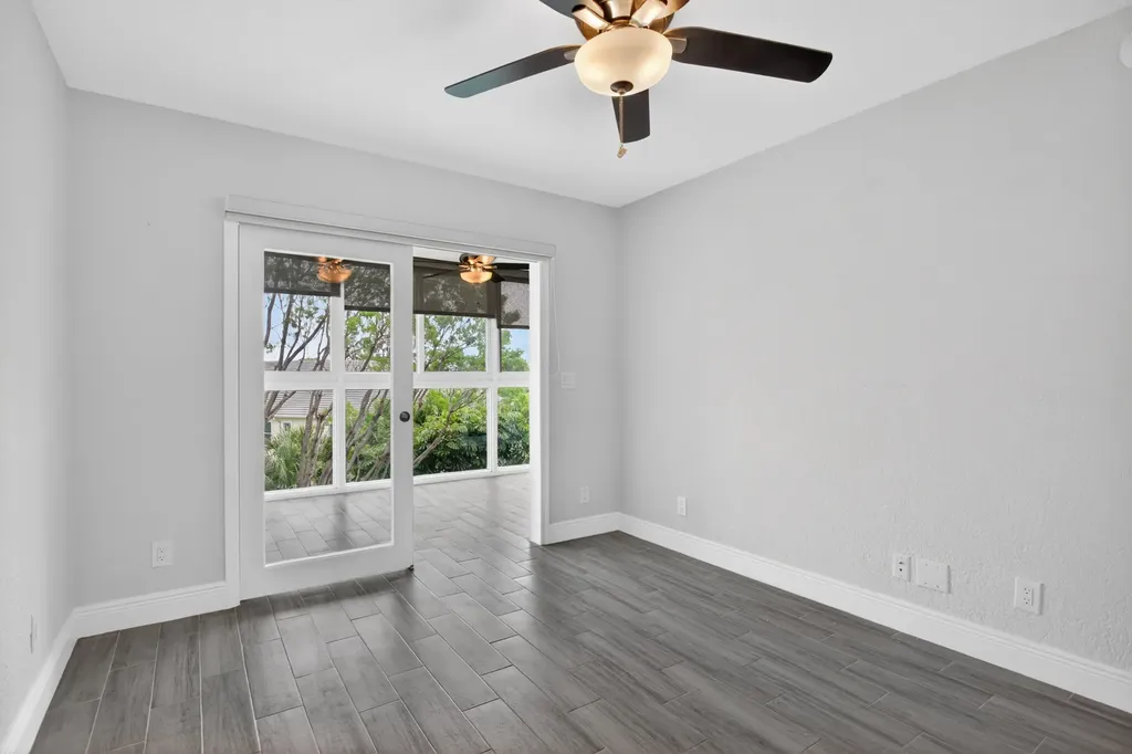 446 Richmond F Deerfield Beach FL 33442