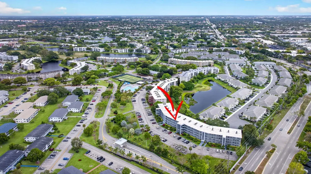 446 Richmond F Deerfield Beach FL 33442