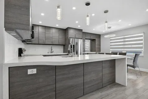446 Richmond F Deerfield Beach FL 33442