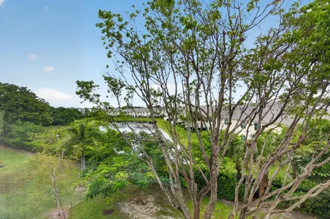 446 Richmond F Deerfield Beach FL 33442
