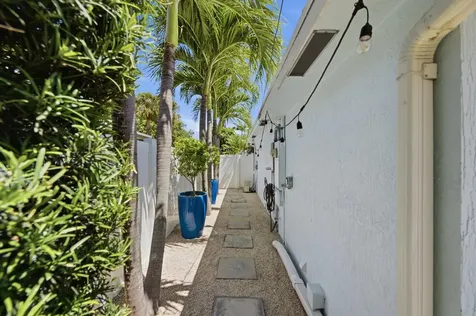 2600 NE 20th Street Pompano Beach FL 33062