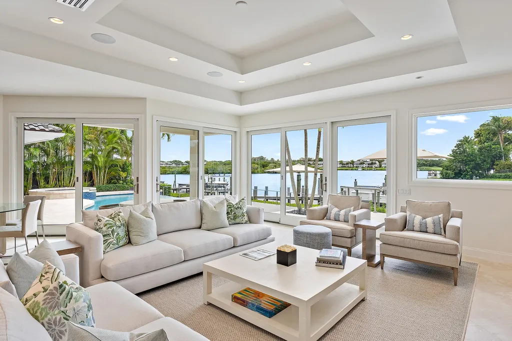 121 Commodore Drive Jupiter FL 33477
