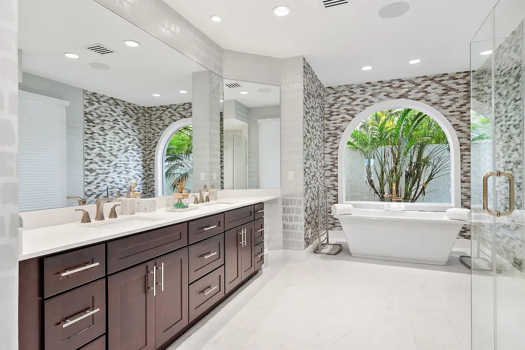121 Commodore Drive Jupiter FL 33477