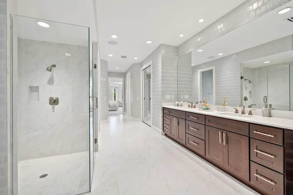 121 Commodore Drive Jupiter FL 33477