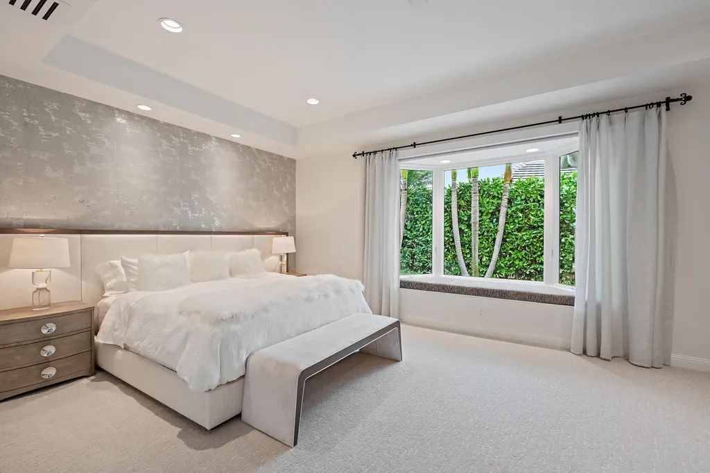 121 Commodore Drive Jupiter FL 33477