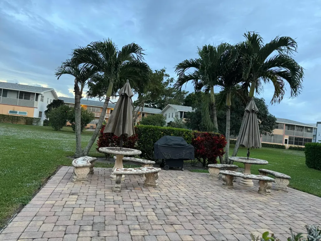 22 Andover A West Palm Beach FL 33417