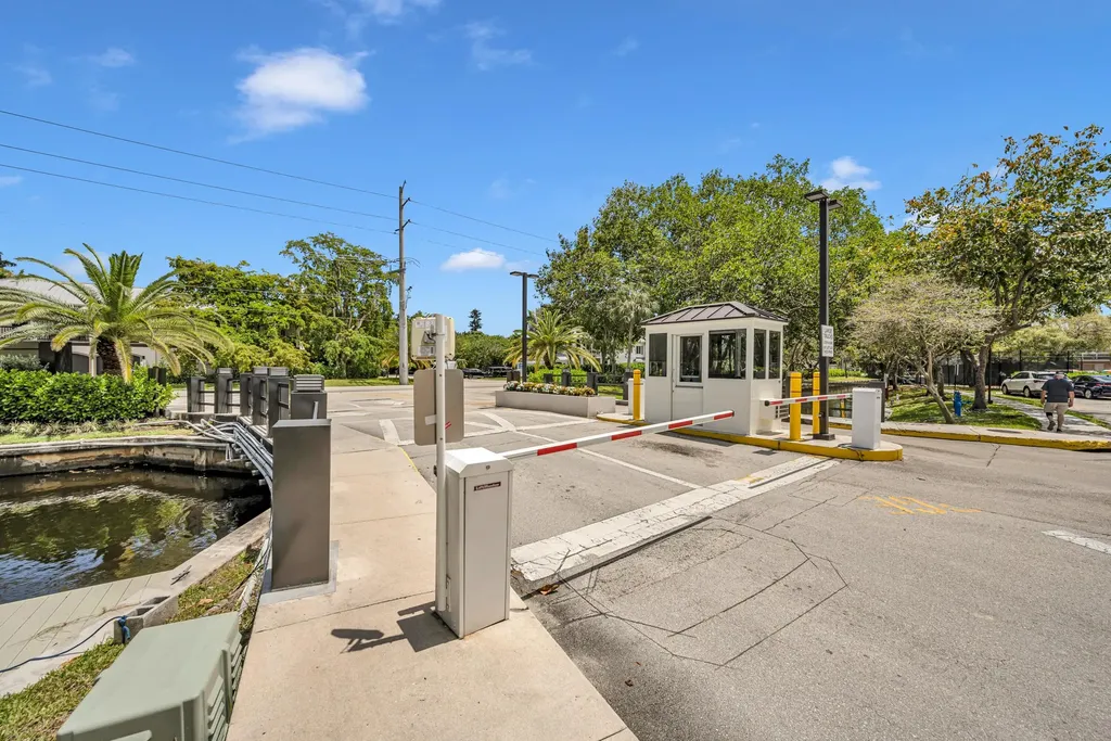 1000 River Reach Drive Fort Lauderdale FL 33315