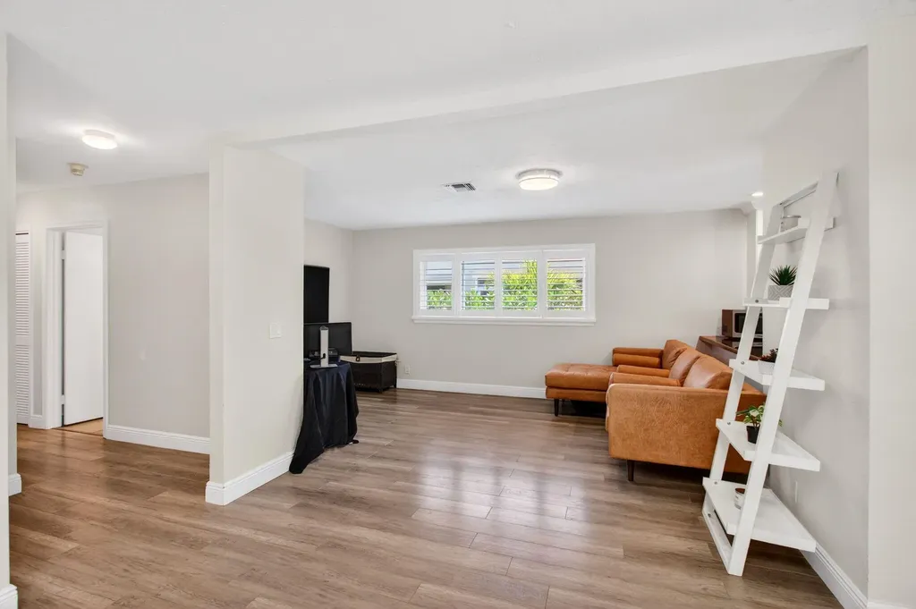2320 SW 23rd Cranbrook Drive Boynton Beach FL 33436