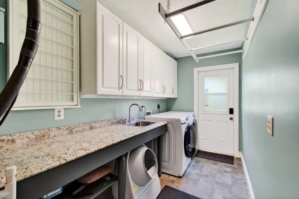 2320 SW 23rd Cranbrook Drive Boynton Beach FL 33436