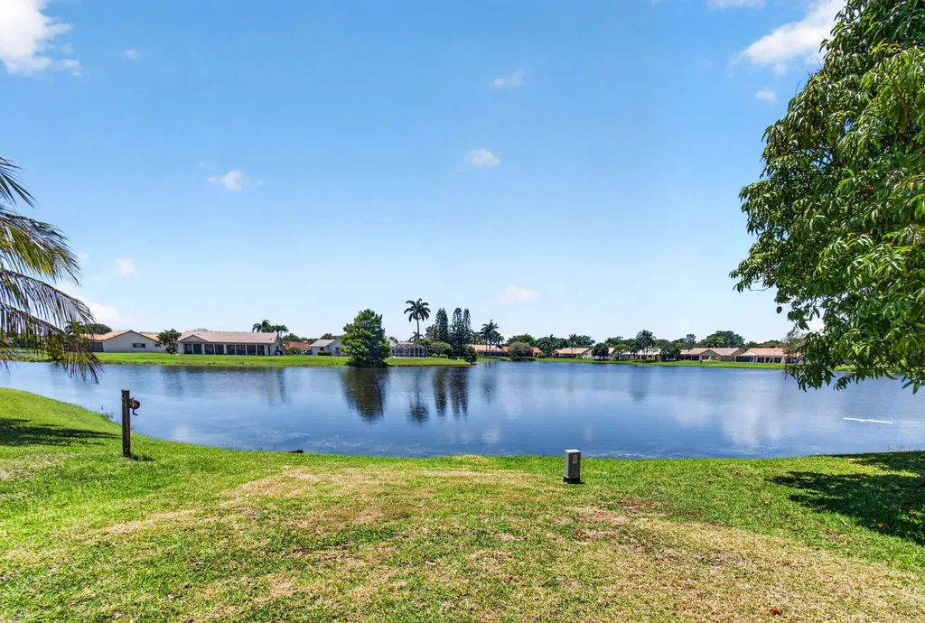 2320 SW 23rd Cranbrook Drive Boynton Beach FL 33436
