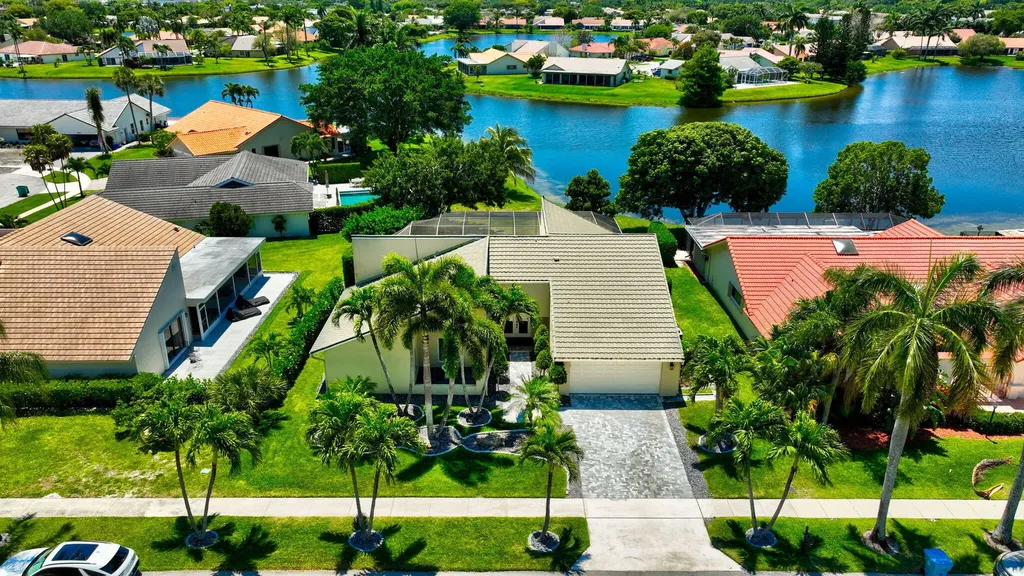 2320 SW 23rd Cranbrook Drive Boynton Beach FL 33436