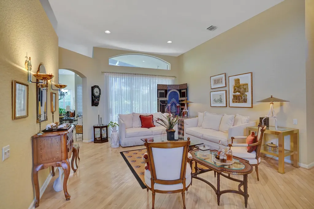 7338 Falls Road W Boynton Beach FL 33437