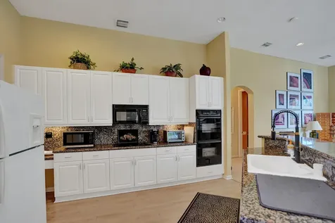 7338 Falls Road W Boynton Beach FL 33437