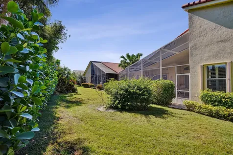7338 Falls Road W Boynton Beach FL 33437