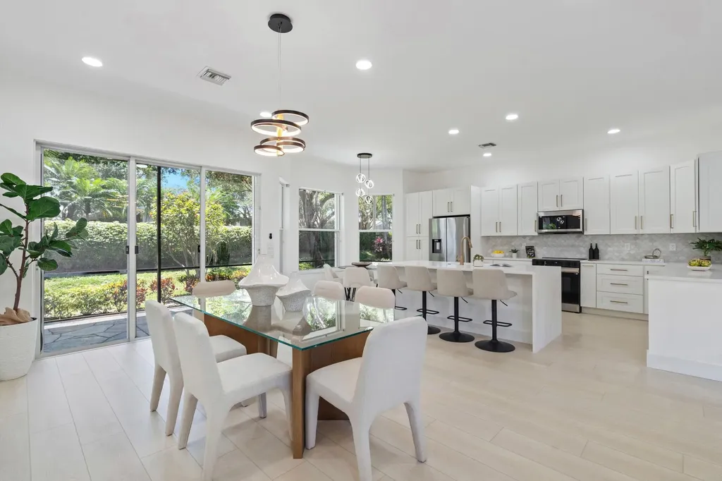 7102 Prado Lake Drive Delray Beach FL 33446