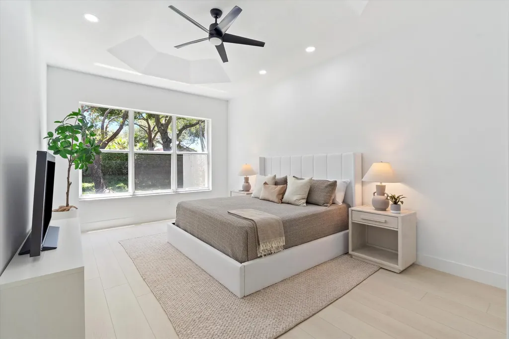 7102 Prado Lake Drive Delray Beach FL 33446